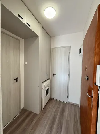 Pronájem bytu 1+kk, Praha - Strašnice, V předpolí, 30 m2