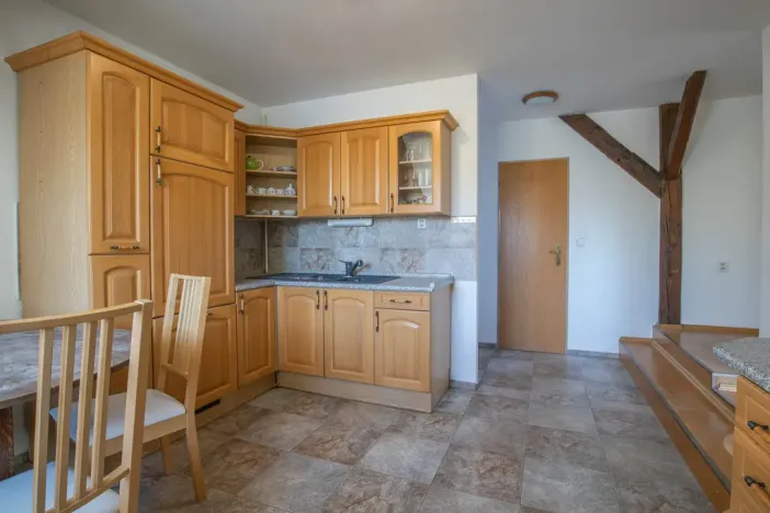 Prodej kanceláře, Chrudim - Chrudim IV, Lupáčova, 612 m2