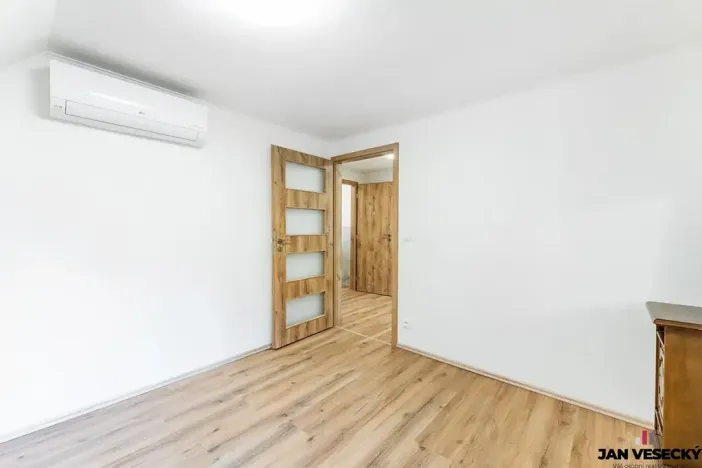 Prodej chaty, Krňany, 84 m2