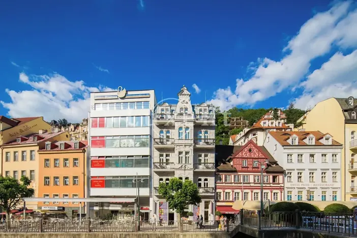 Prodej bytu 3+kk, Karlovy Vary, Vřídelní, 238 m2