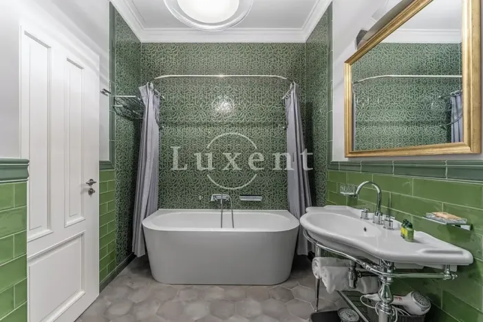 Prodej bytu 2+kk, Karlovy Vary, Vřídelní, 63 m2