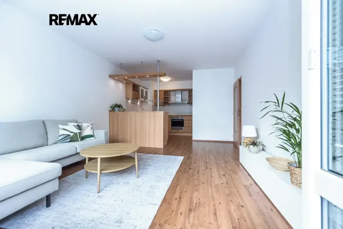 Prodej bytu 2+kk, Praha - Hlubočepy, Kováříkova, 37222 m2
