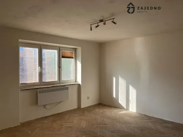 Pronájem bytu 1+1, Židlochovice, Tyršova, 56 m2