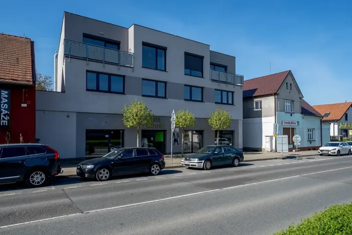 Pronájem obchodního prostoru, Říčany, Černokostelecká, 73 m2