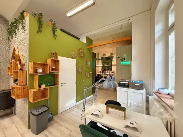 Pronájem obchodního prostoru, Praha - Žižkov, Husitská, 89 m2