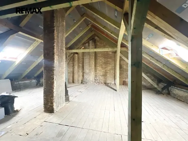 Prodej činžovního domu, Praha - Ďáblice, Kokořínská, 2120 m2
