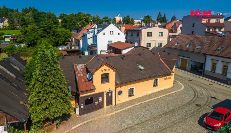 Prodej restaurace, Lomnice nad Popelkou, Poděbradova, 600 m2