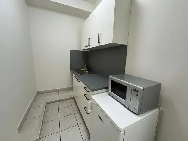 Pronájem kanceláře, Praha, 75 m2