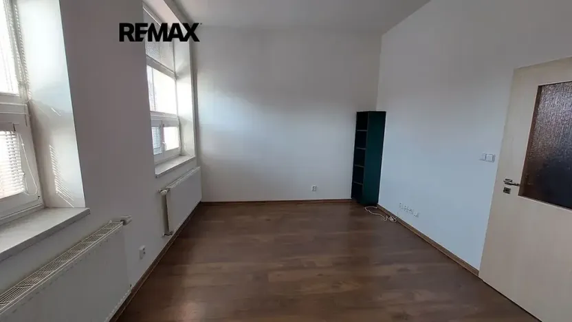 Pronájem bytu 2+kk, Rousínov, 40 m2