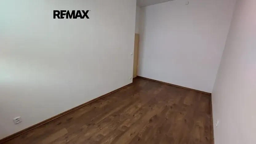 Pronájem bytu 2+kk, Rousínov, 40 m2