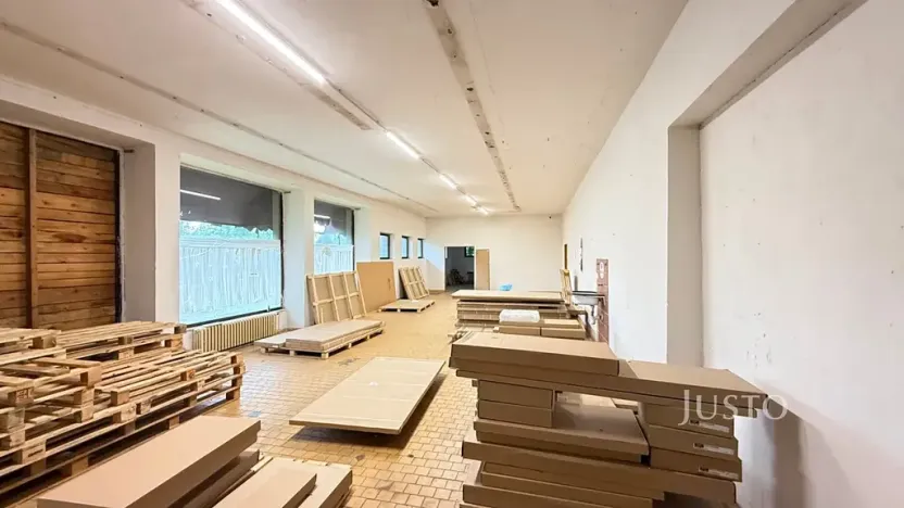 Pronájem skladu, Krupka, Nádražní, 280 m2