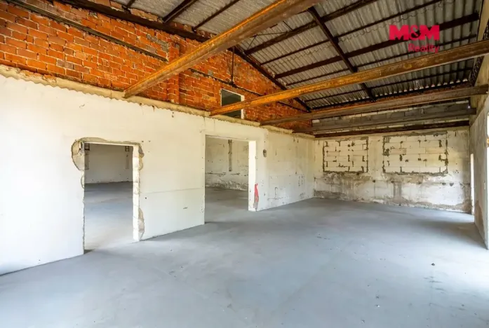 Prodej komerčního pozemku, Semice, 1554 m2