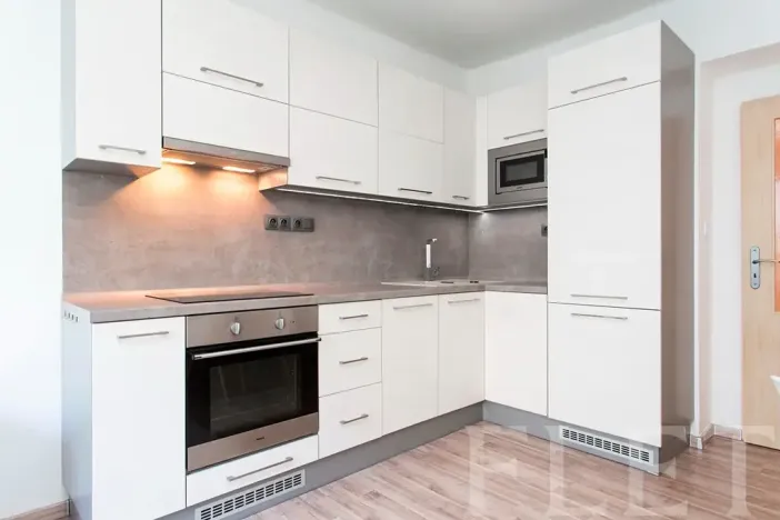 Prodej bytu 2+kk, Praha - Libeň, Františka Kadlece, 44 m2