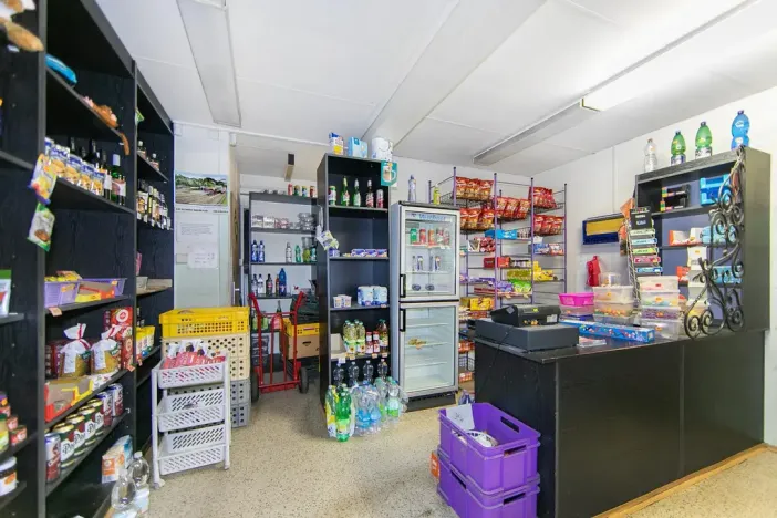 Prodej obchodního prostoru, Plzeň - Bolevec, Kaznějovská, 30 m2