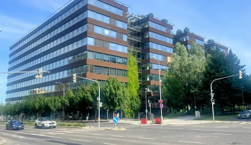 Pronájem restaurace, Praha - Michle, Vyskočilova, 418 m2