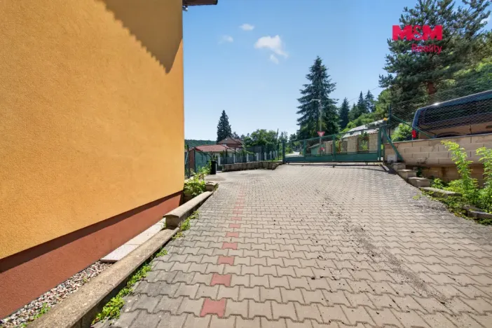 Prodej bytu 2+kk, Měchenice, Sloupecká, 64 m2