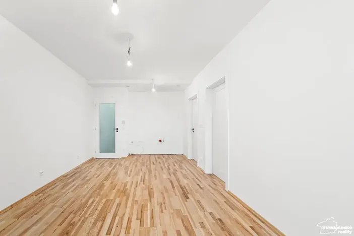 Prodej bytu 3+kk, Praha - Dolní Chabry, Kobyliská, 54 m2