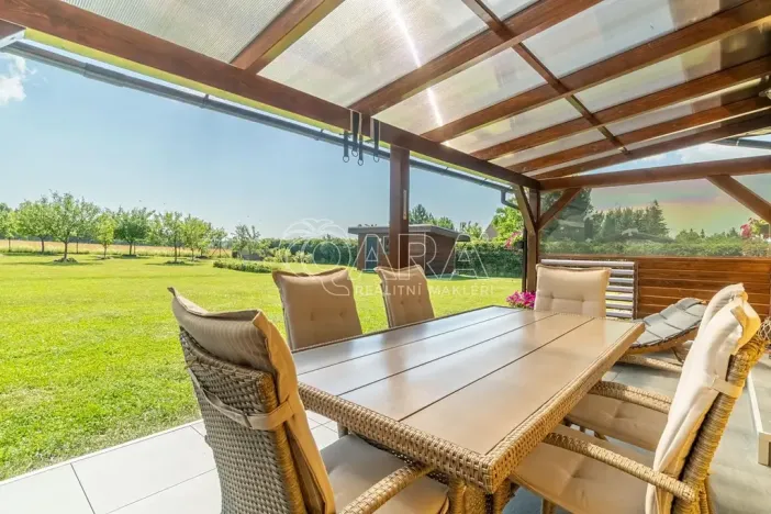 Prodej rodinného domu, Rožmitál pod Třemšínem, 180 m2
