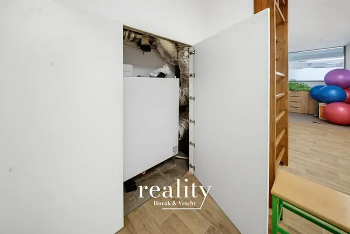 Prodej obchodního prostoru, Jihlava, Buková, 234 m2