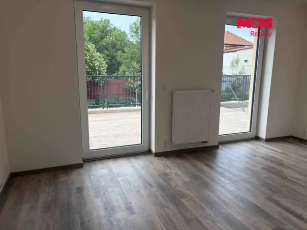 Pronájem bytu 1+kk, Český Brod, Langova, 28 m2