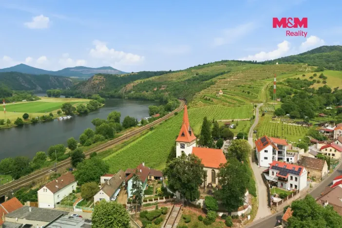 Prodej rodinného domu, Velké Žernoseky, 438 m2