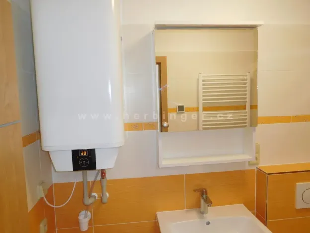 Pronájem bytu 1+kk, Šlapanice, Riegrova, 23 m2