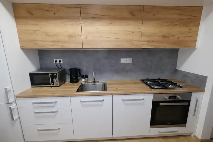 Pronájem bytu 1+1, Uherský Brod, Družstevní, 38 m2