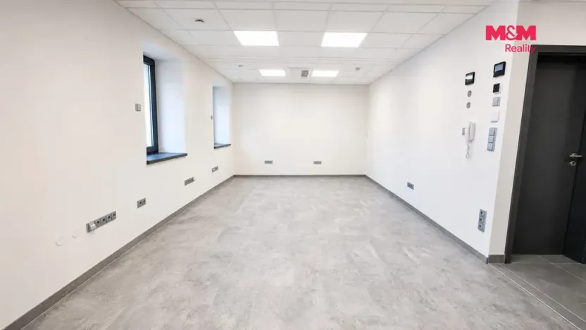 Pronájem kanceláře, Český Těšín, Jablunkovská, 66 m2