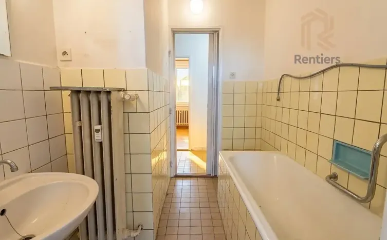 Prodej bytu 3+1, Kladno, nám. Edvarda Beneše, 52 m2