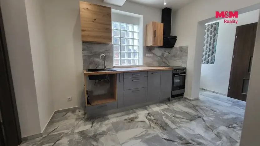 Pronájem bytu 3+1, Olomouc, Švédská, 82 m2
