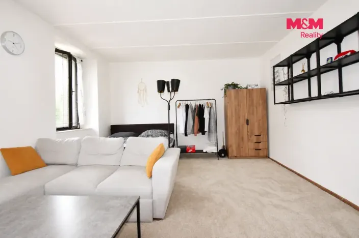 Pronájem bytu 1+1, Jičín - Staré Město, Nerudova, 40 m2