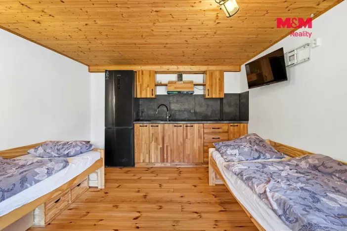 Prodej rodinného domu, Svojetín, 800 m2