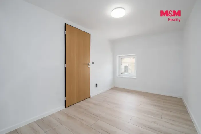 Prodej rodinného domu, Vlastislav, 61 m2