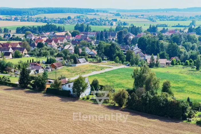 Prodej pozemku pro bydlení, Mokrovousy, 712 m2