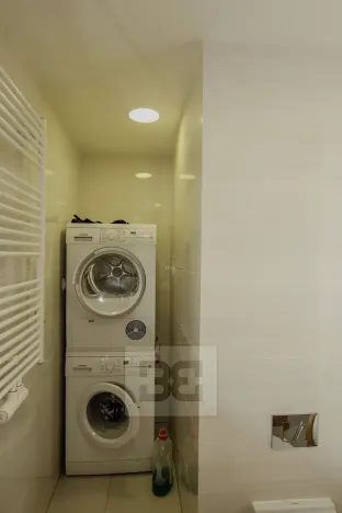 Pronájem bytu 2+kk, Praha - Žižkov, Pitterova, 63 m2