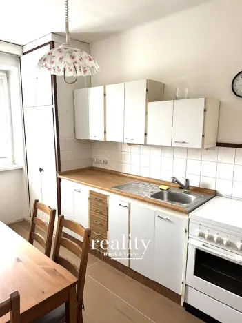 Pronájem bytu 1+1, Pardubice, Josefa Ressla, 43 m2