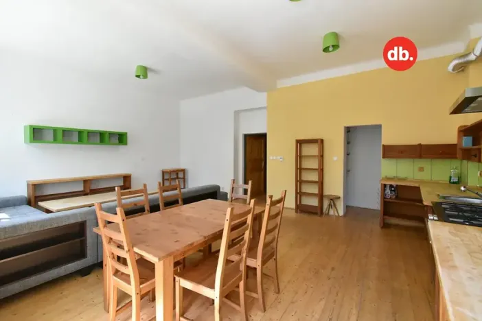 Pronájem bytu 2+kk, Karlovy Vary, Moskevská, 68 m2