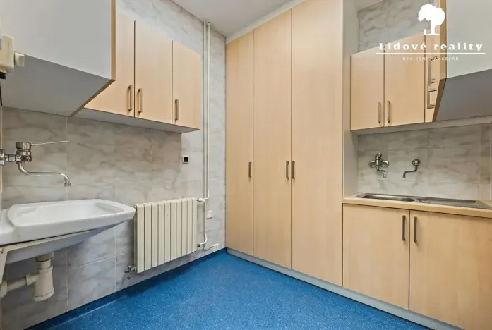 Prodej ordinace, Rožnov pod Radhoštěm, Lesní, 274 m2