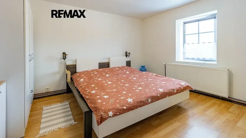 Prodej rodinného domu, Žandov, 296 m2
