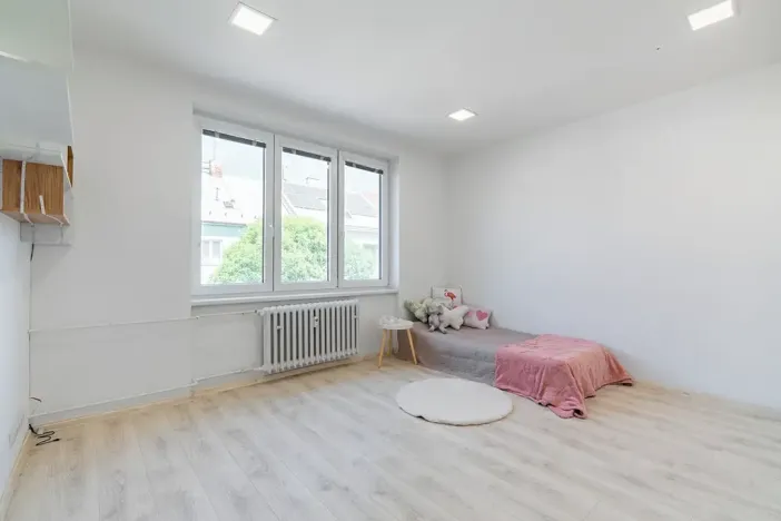 Prodej bytu 3+1, Brno, Bolzanova, 76 m2