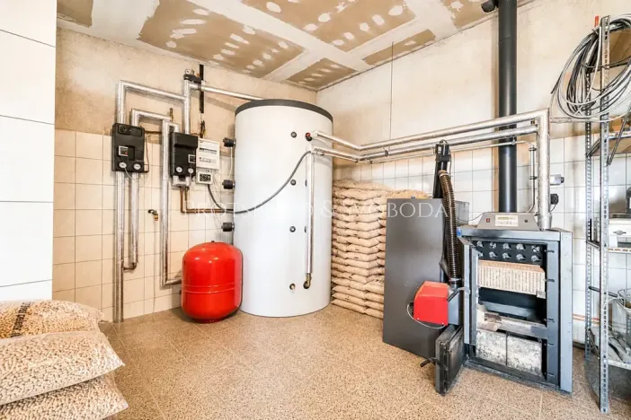 Prodej ubytování, Dobšice, Lahoferova, 218 m2
