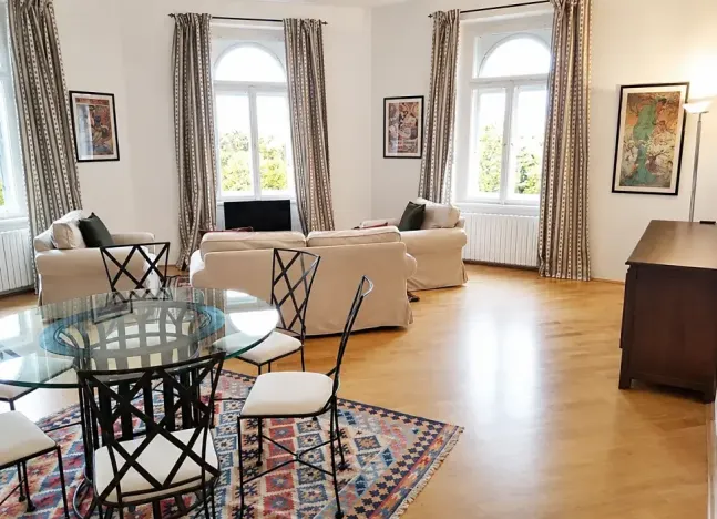 Pronájem bytu 3+kk, Praha, Janáčkovo nábřeží, 83 m2