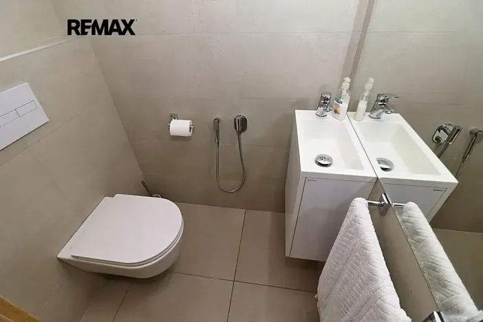 Prodej bytu 4+kk, Pardubice, Husova, 93 m2