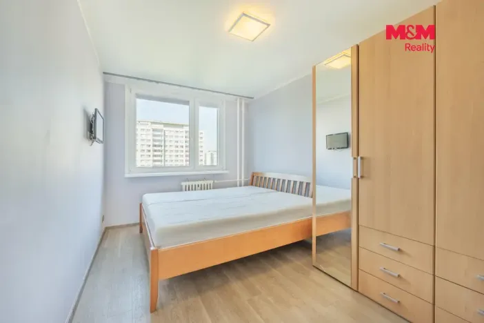 Prodej bytu 2+kk, Praha - Kobylisy, Rajmonova, 44 m2