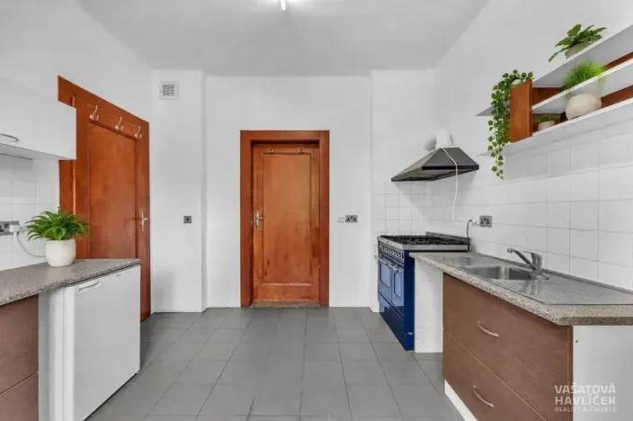 Pronájem bytu 2+1, Hradec Králové, Fučíkova, 75 m2