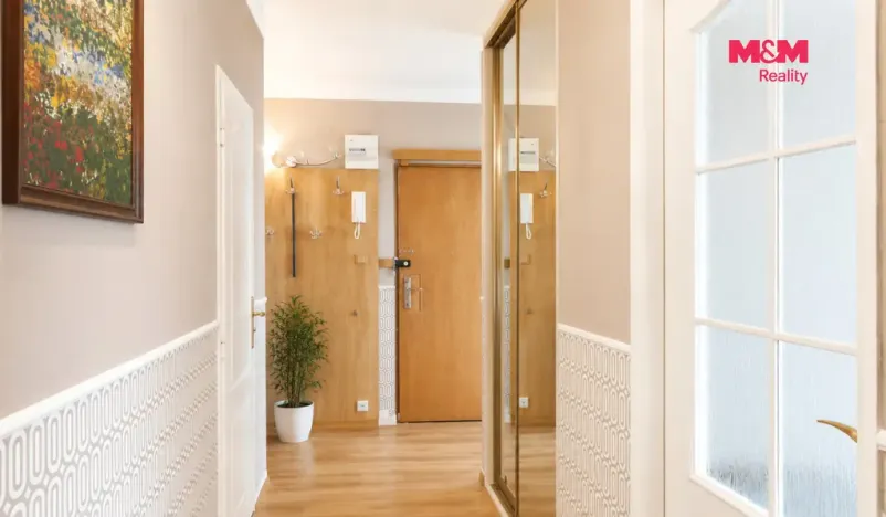 Pronájem bytu 3+1, Praha - Strašnice, Pod strání, 71 m2
