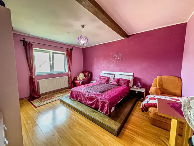 Prodej rodinného domu, Krupka, 180 m2