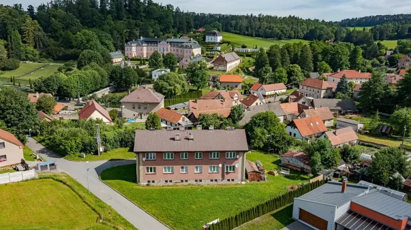 Prodej bytu 2+1, Nové Hrady, 75 m2