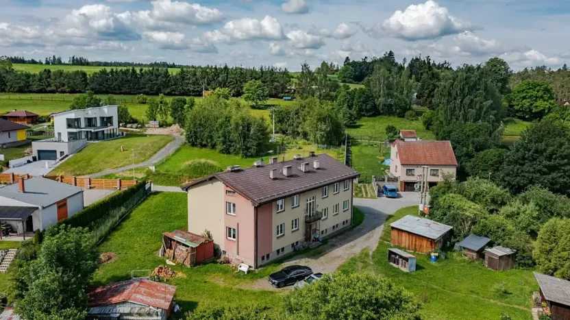 Prodej bytu 2+1, Nové Hrady, 75 m2