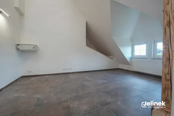 Prodej bytu 4+1, Polička, E. Beneše, 117 m2